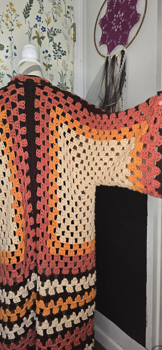 Campfire Cardigan rust orange cream duster, sleeve detail