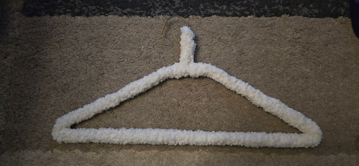 Yarn-Wrapped Hanger - Cream White