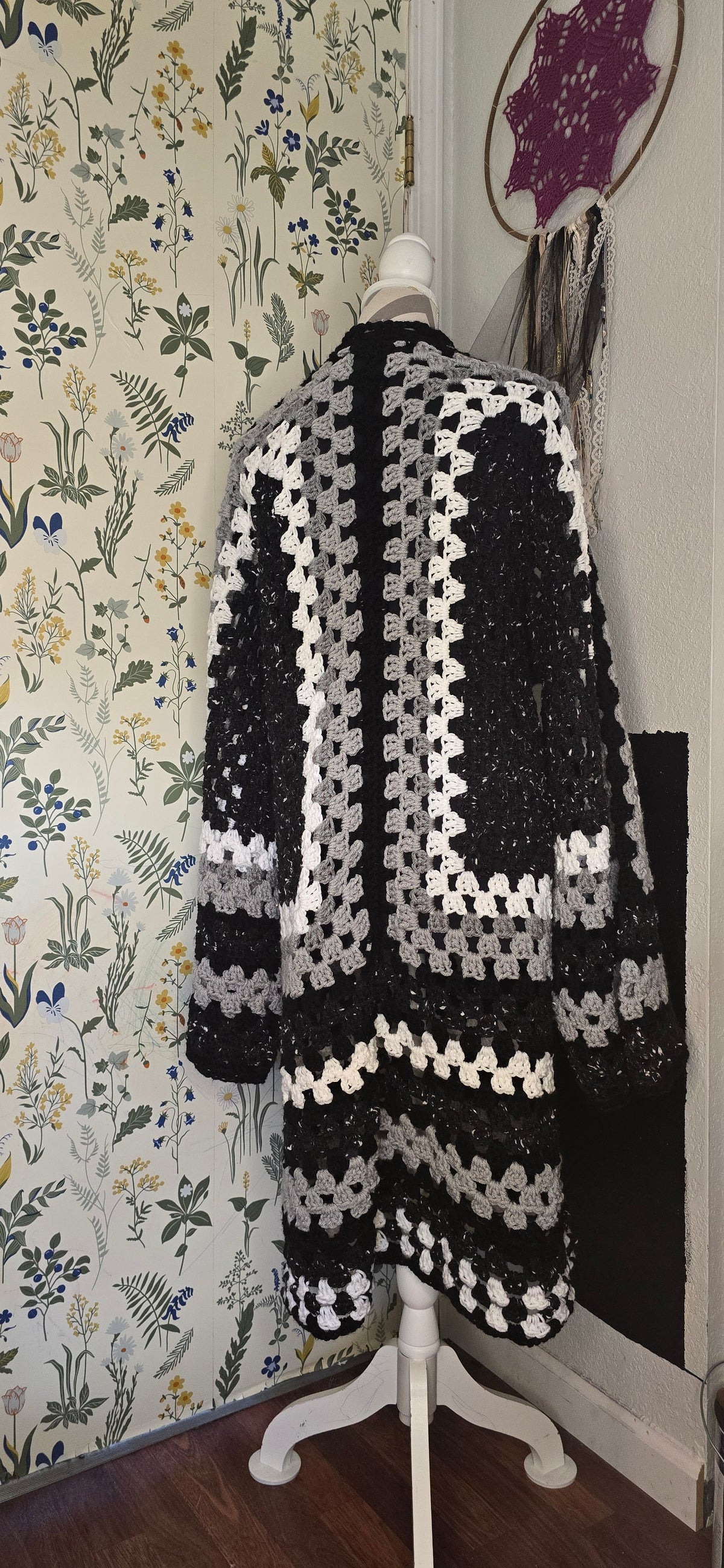 Campfire Cardigan black white gray duster, back view